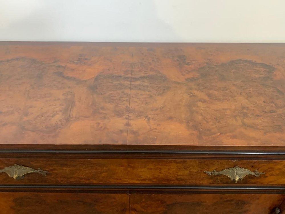 Vintage Sideboard in Walnut Root with Sculptures on the Front, 1920s