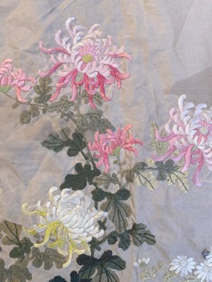 Vintage Silk Chinese Embroidery-YMM-1073878