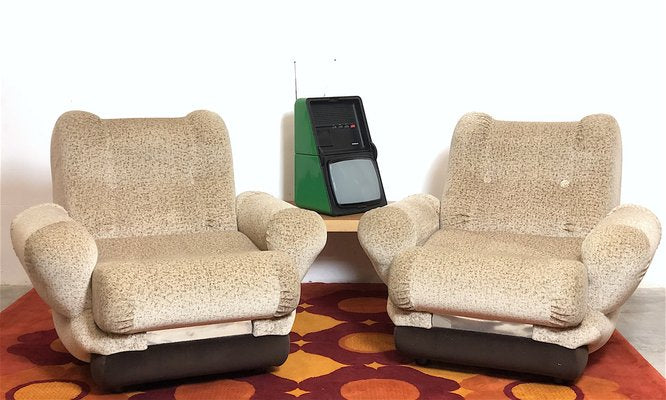 Vintage Space Age Lounge Chairs, Italy, 1960s, Set of 2-FQG-1771177