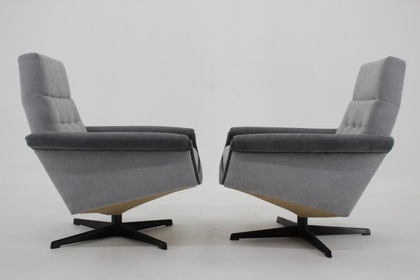 Vintage Swivel Armchairs, Czechoslovakia, 1970s, Set of 2-TZ-1342479