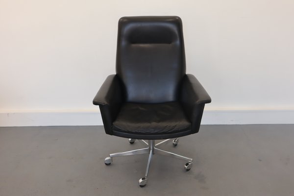 Vintage Swivel Chair-JWH-837102