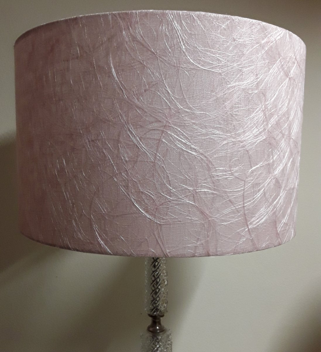 Vintage Table Lamp with Metal Foot with Glass Ceremony and Pink Fabric, 1970s