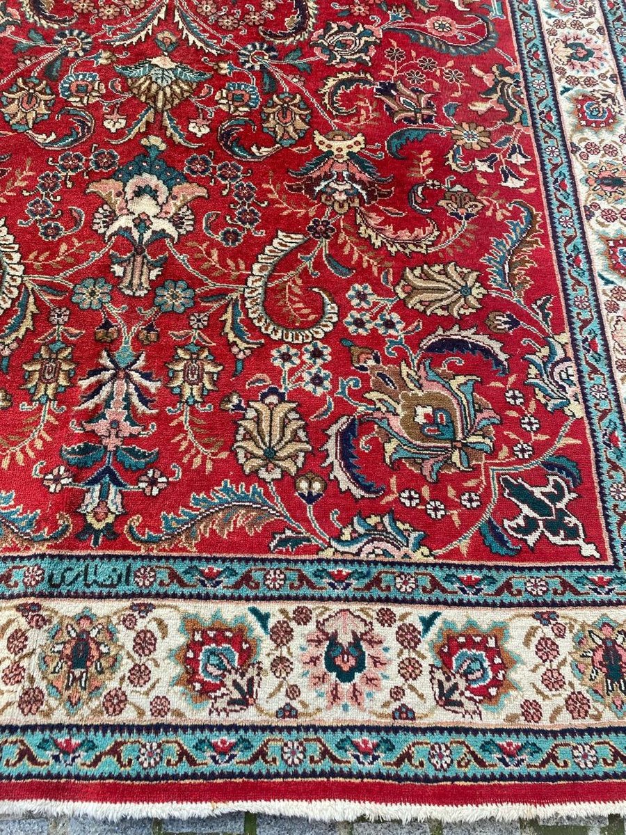 Vintage Tabriz Rug