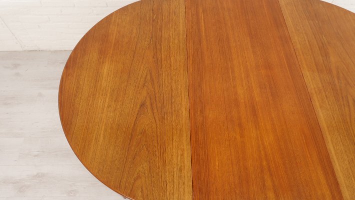 Vintage Teak Round Dining Table, 1950s-HPM-2031497