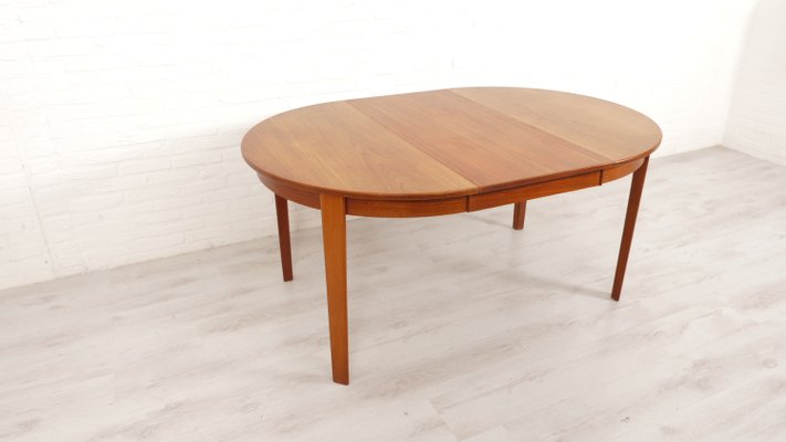 Vintage Teak Round Dining Table, 1950s-HPM-2031497