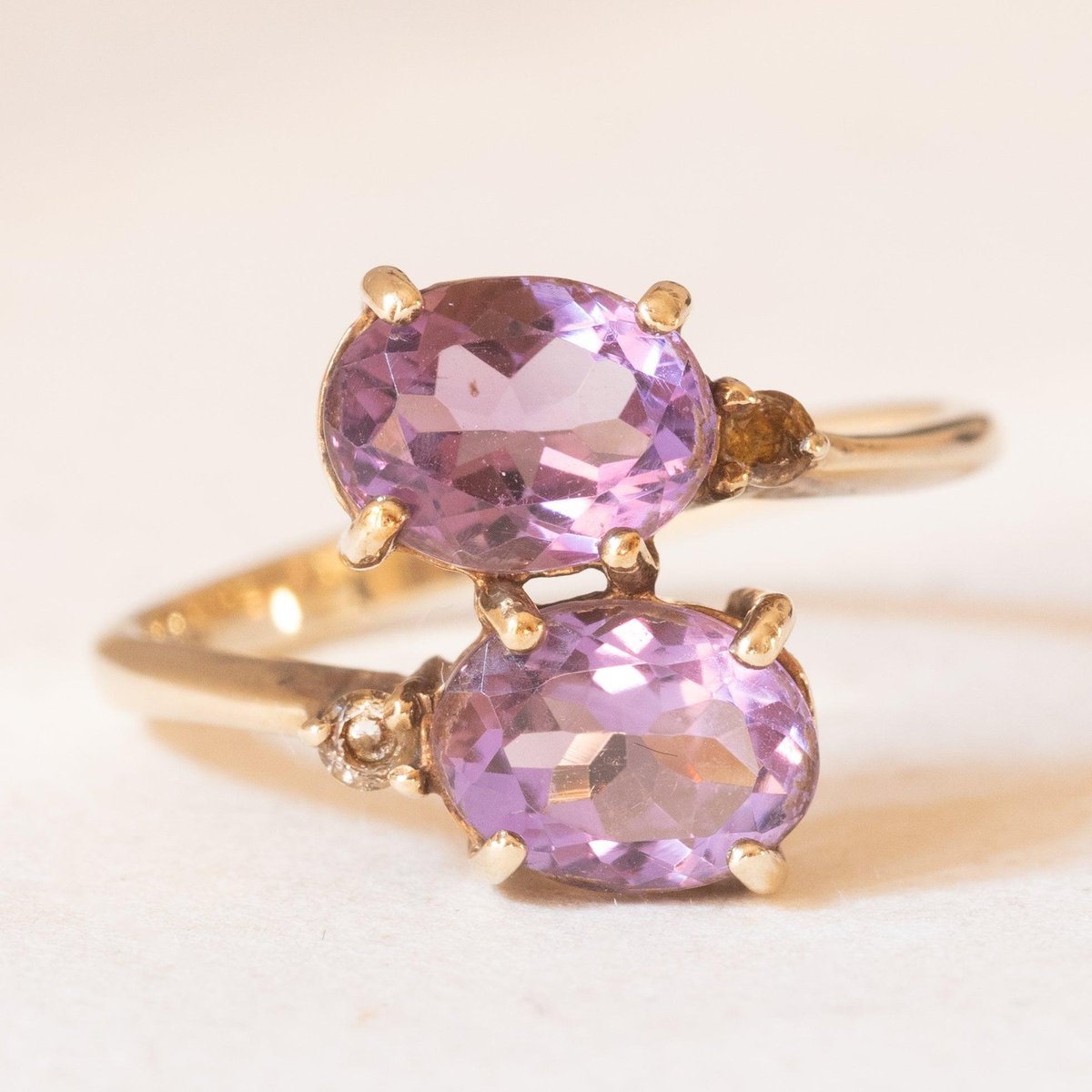 Vintage Toi Et Moi Ring in 9K Yellow Gold with Amethysts and White Spinels, 2000s