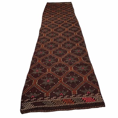 Vintage Turkish Traditional Kilim Rug Runner-AIV-823501