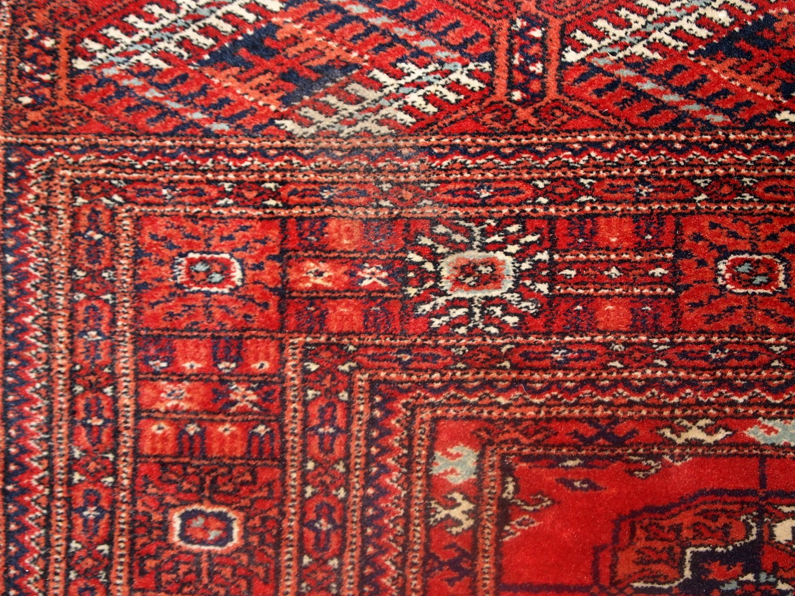 Vintage Turkmen Tekke Rug, 1970s