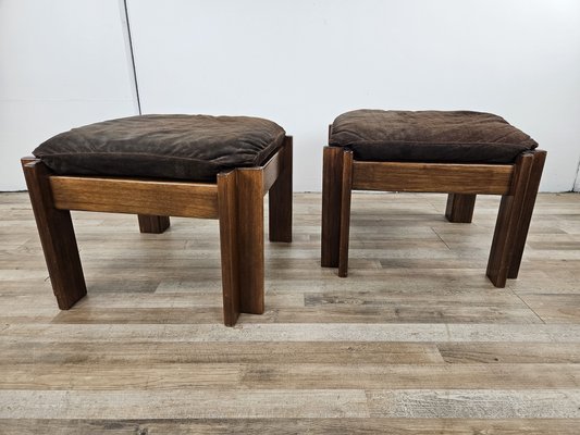 Vintage Walnut Poufs with Padding, 1970, Set of 2-ZUW-2027095