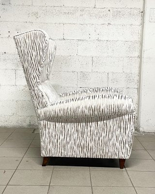 Vintage White Armchair, 1940s-JHL-1722610