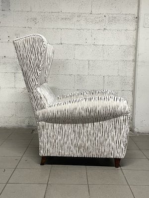 Vintage White Armchair, 1940s-JHL-1722610