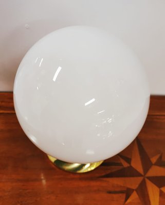 Vintage White Sphere Table Lamp-QLH-868724