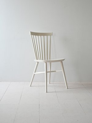 Vintage White Wooden Chair, 1960s-QWP-2042084