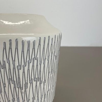 Vintage White Zig Zag Fat Lava Ceramic Vase by Ilkra Ceramics, 1970s-QZ-1814031