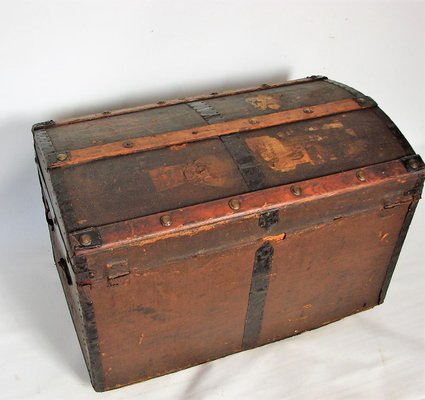 Vintage Wood and Metal Trunk-XHP-1250662