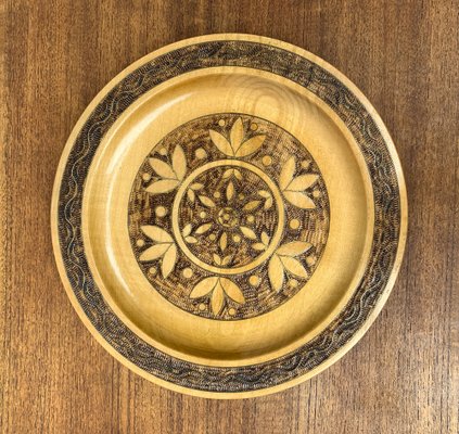 Vintage Wooden Wall Plates, Set of 4-UAH-1313369