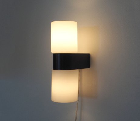 Wall Light in Milk Glass from Raak, 1960s-SN-1732957