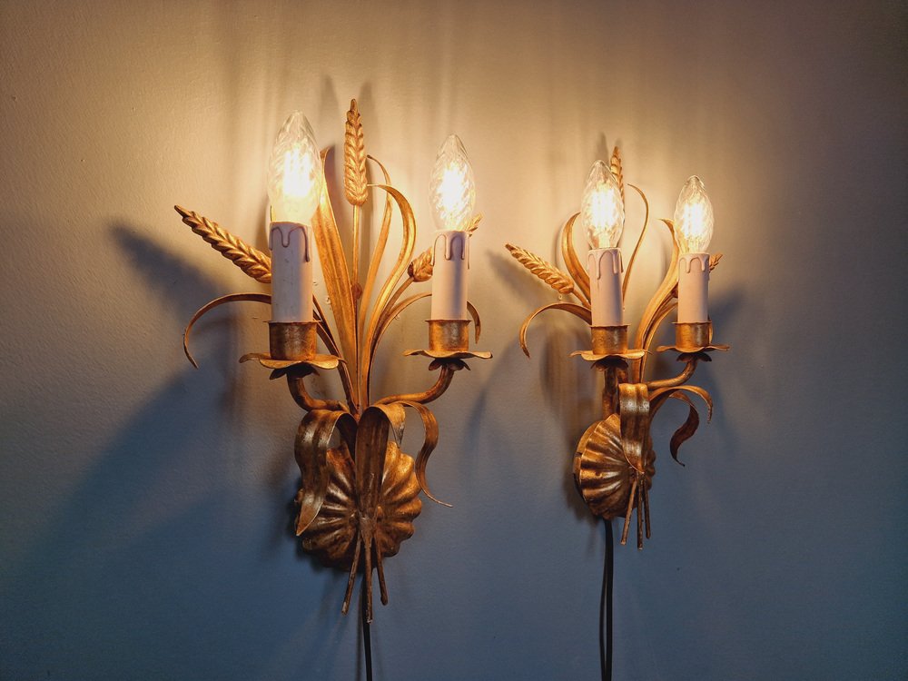 Wall Lights in Gilt Metal, Florence, Italy, 1970s, Set of 2