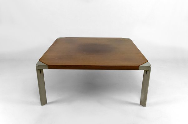 Walnut and Aluminum Coffee Table by Osvaldo Borsani for Tecno, 1960s-XNH-1808013