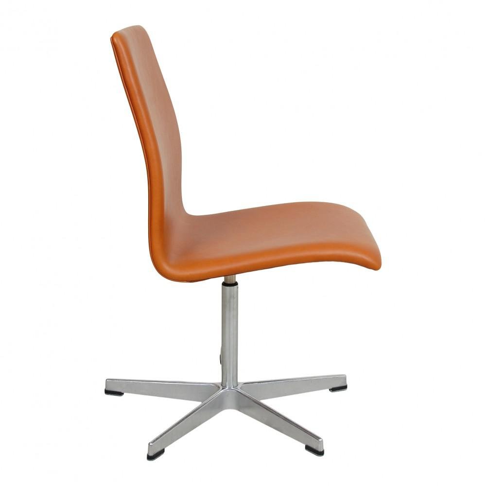 Walnut Aniline Leather Oxford Chair by Arne Jacobsen