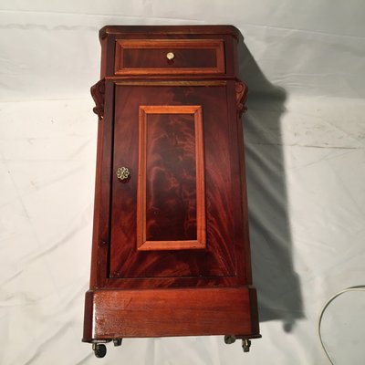 Walnut Chest of Drawers, 1900s-WQQ-681551