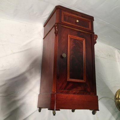 Walnut Chest of Drawers, 1900s-WQQ-681551