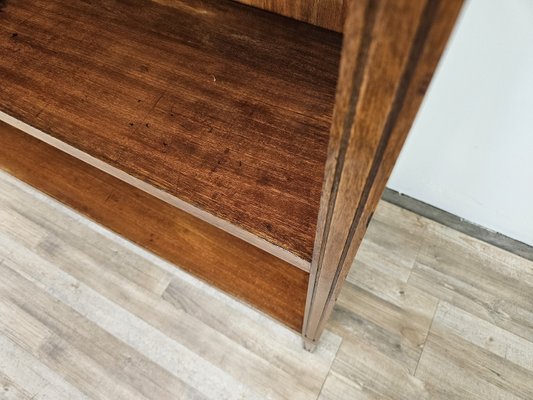 Walnut Feather Bookcase with Two Shelves, 1940-ZUW-2023438