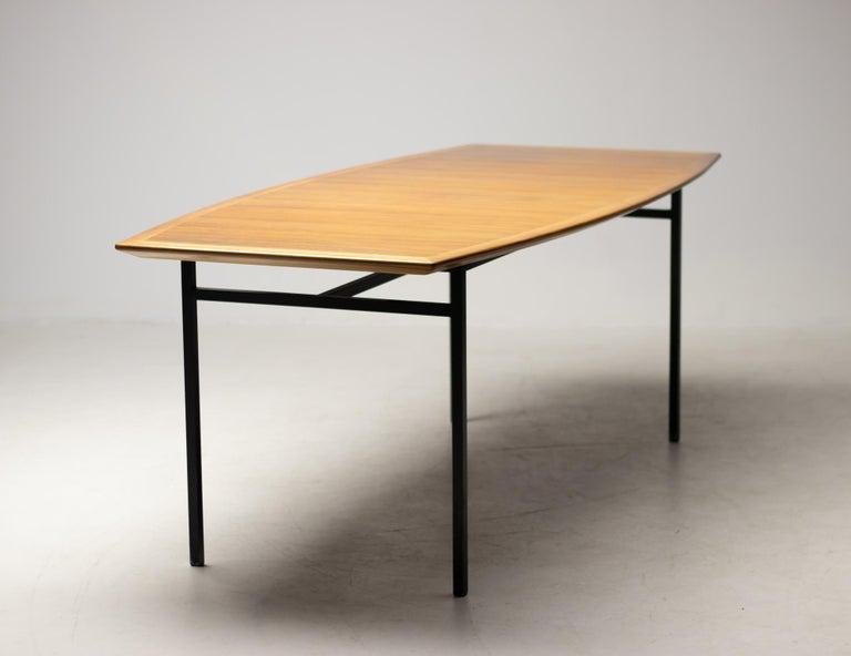 Walnut Model 578 Table by Florence Knoll