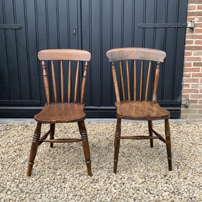 Walnut Windsor Chairs, Set of 2-VBM-1295782