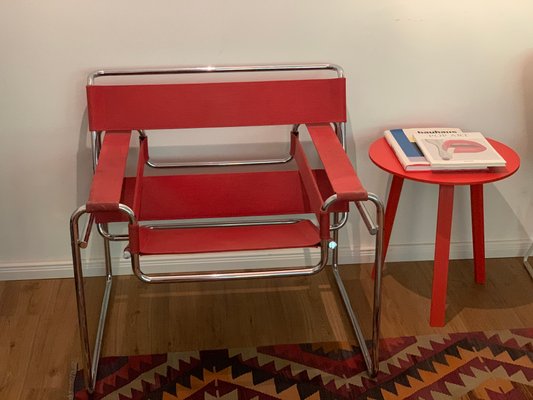 Wassily Armchair in Red Canvas by Marcel Breuer for Knoll International-JAG-1338337