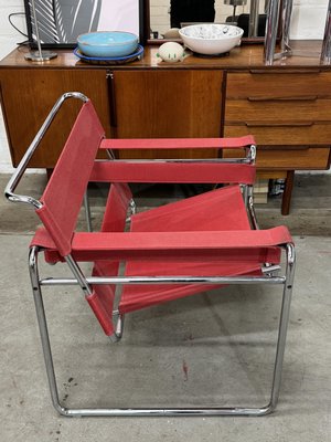 Wassily Armchair in Red Canvas by Marcel Breuer for Knoll International-JAG-1338337