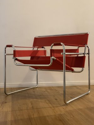 Wassily Armchair in Red Canvas by Marcel Breuer for Knoll International-JAG-1338337