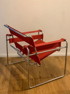 Wassily Armchair in Red Canvas by Marcel Breuer for Knoll International-JAG-1338337