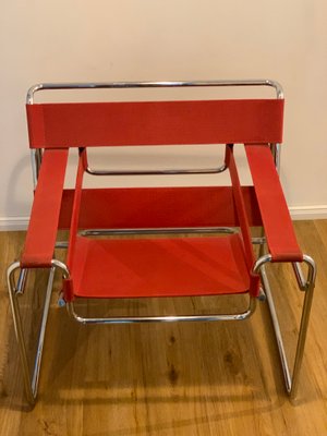 Wassily Armchair in Red Canvas by Marcel Breuer for Knoll International-JAG-1338337