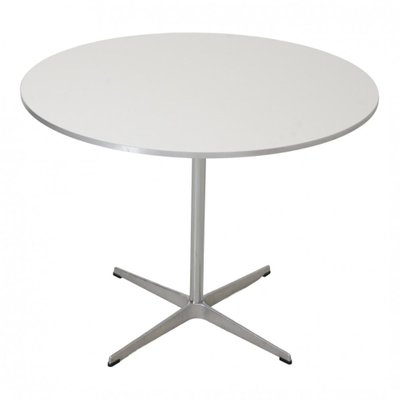 White Café Table by Arne Jacobsen for Fritz Hansen, 2000s-MTD-1400133