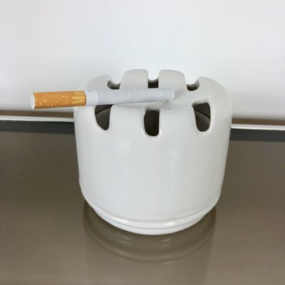 White Ceramic Ashtray Liisi by Liisi Beckmann for Gabbianelli, Italy, 1970s-LYQ-1171720