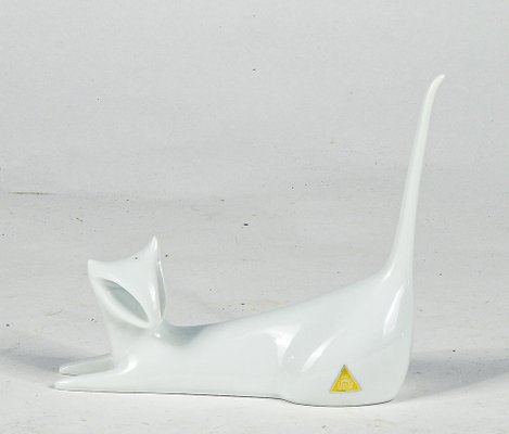 White Ceramic Rings Cat Door from Royal Dux Bohemia, 1960s-RAQ-1246232