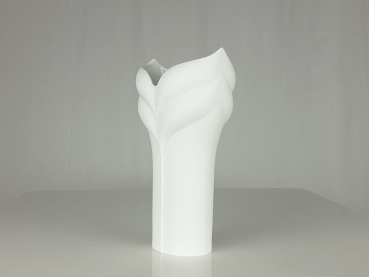 White Ceramic Vase by Tapio Wirkkala for Rosenthal, 1960s-RD-2040165