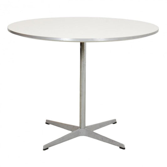 White Circular Cafe Table by Arne Jacobsen for Fritz Hansen, 2000s