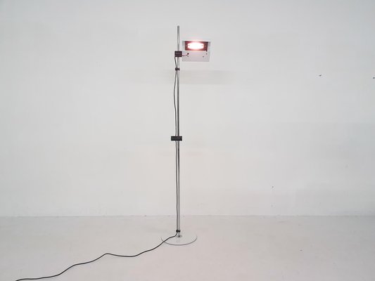 White Metal Floor Lamp, Italy, 1980s-ZO-1027641