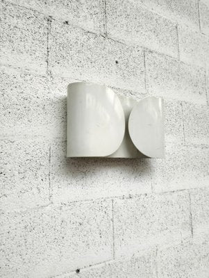 White Metal Foglio Wall Lamp attributed to Afra and Tobia Scarpa for Flos, 1970s-RNN-1905665