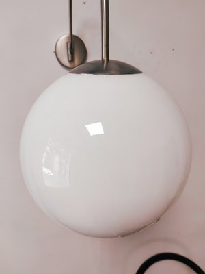 White Sphere Wall Lamp with Adjustable Arm-QLH-1130422