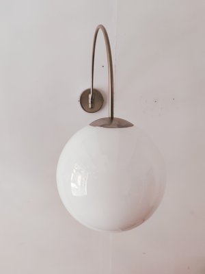 White Sphere Wall Lamp with Adjustable Arm-QLH-1130422