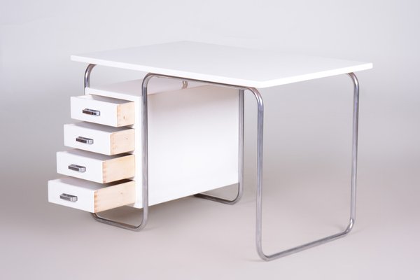 White Tubular Bauhaus Writing Desk in Chrome-Plated Steel to the High Gloss attributed to Robert Slezak, Czech, 1930s-WHY-1772620