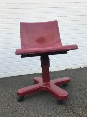 Wine Red Office Chair by Ettore Sottsass for Olivetti Italy, 1970s-XQY-1182523