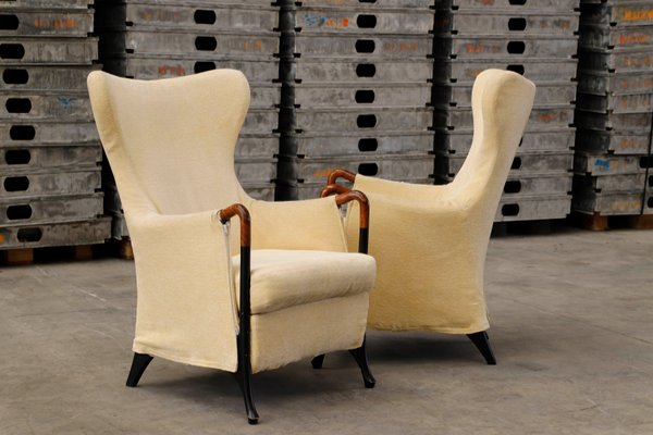 Wing Armchairs by Umberto Asnago for Giorgetti, Set of 2-PTH-1315154