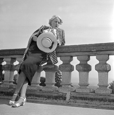 Woman Leaning on Balcony Solitude Castle, Stuttgart Germany, 1935-DYV-988142