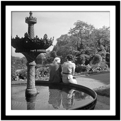 Women at Fountain Wilhelma Gardens, Stuttgart Germany, 1935