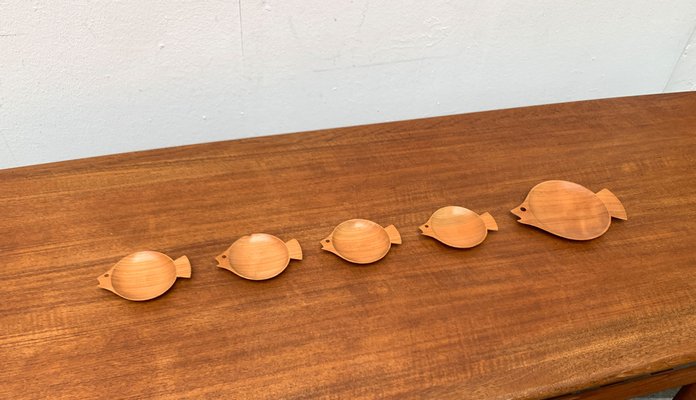 Wooden Fish Shaped Bowls, 1960s, Set of 5-UAH-1444860