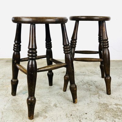 Wooden Stool with Twisted Legs-LCQ-1331055